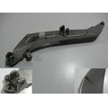 Furastenhalteplatte links<br>Zustand: Gebraucht mit Mangel<br><br>Verwendbar fr: Honda NT 650 V Deauville, Typ: RC47, Modelljahr: von 01/1998 bis 12/2001