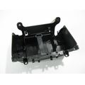 Batteriekasten<br>Zustand: Gebraucht ohne Mngel<br><br>Verwendbar fr: Honda NC 750 S ohne DCT, Typ: RC70, Modelljahr: von 01/2014 bis 12/2015