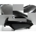Tank-Attrappe / Luftfilterkasten-Verkleidung links, Pearl Saturn Red (R128PA)<br>Zustand: Gebraucht mit Mangel<br><br>Verwendbar fr: Honda GL 1200 Gold Wing Aspencade, Typ: SC14, Modelljahr: von 01/1984 bis 12/1987