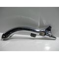 Radlauf-Halter hinten links, chrom<br>Zustand: Gebraucht ohne Mngel<br><br>Verwendbar fr: Kawasaki EN 500, Typ: EN500A, EN, Modelljahr: von 01/1990 bis 12/1995