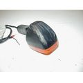 Blinker vorne rechts<br>Zustand: Gebraucht mit Mangel<br><br>Verwendbar fr: Suzuki RG 80 Gamma, Typ: NC11A, Modelljahr: von 01/1985 bis 12/1996