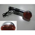Blinker vorne links<br>Zustand: Gebraucht mit Mangel<br><br>Verwendbar fr: Suzuki VS 600 GL Intruder, Typ: VN51B, Modelljahr: von 01/1995 bis 12/1997