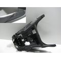 Batteriekasten<br>Zustand: Gebraucht mit Mangel<br><br>Verwendbar fr: Suzuki AN 650 Burgman, Typ: WVBU, Modelljahr: von 01/2002 bis 12/2012