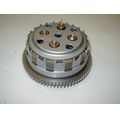 Kupplungskorb komplett<br>Zustand: Gebraucht ohne Mngel<br><br>Verwendbar fr: Suzuki GSF 650 S Bandit ABS, Typ: WVB5, Modelljahr: von 01/2005 bis 12/2006