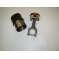Zylinderlaufbuchse mit Kolben und Pleuel<br>Zustand: Gebraucht ohne Mngel<br><br>Verwendbar fr: Triumph Thunderbird Sport, Typ: T309RT, Modelljahr: von 01/1998 bis 12/2002
