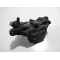 Bremssattel vorne links<br>Zustand: Gebraucht ohne Mngel<br><br>Verwendbar fr: Triumph Rocket III, Typ: C23XB, Modelljahr: von 01/2004 bis 12/2009
