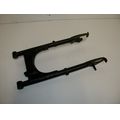 Schwinge<br>Zustand: Gebraucht ohne Mngel<br><br>Verwendbar fr: Kymco CK 125, Typ: CK125-2F, Modelljahr: von 01/2005 bis 12/2007